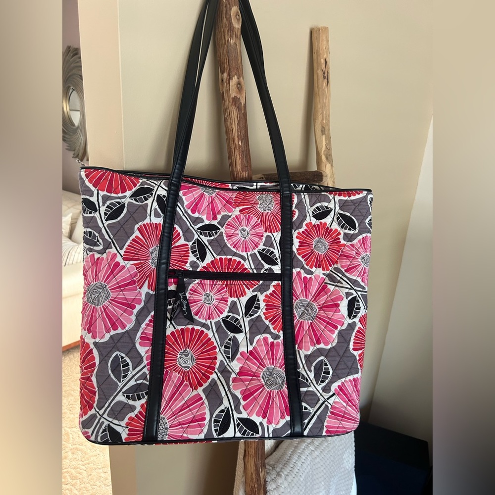 *SOLD*Vera Bradley Bag/Blanket SET